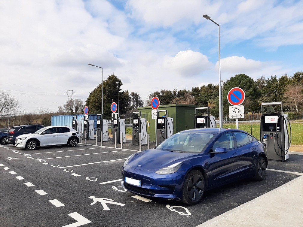 station de recharge électrique 